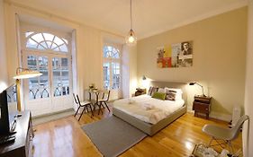 Almada Charm Suites & Apartments